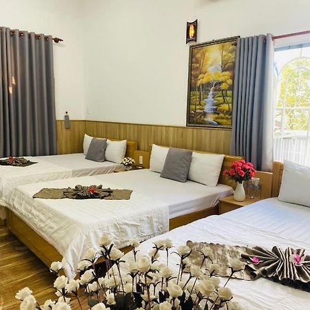 Khach San Trong Thiem 1 Hotell Ap Thien Lap Exteriör bild