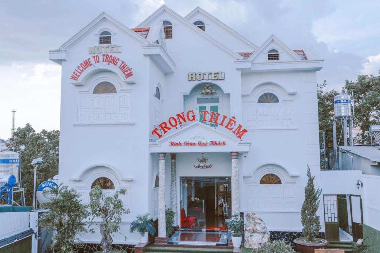 Khach San Trong Thiem 1 Hotell Ap Thien Lap Exteriör bild